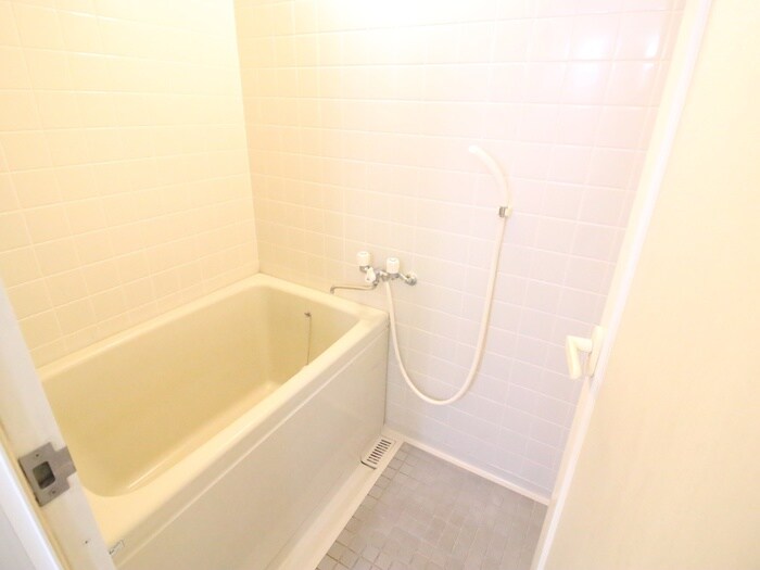 ファミネスハイツ第２の物件内観写真