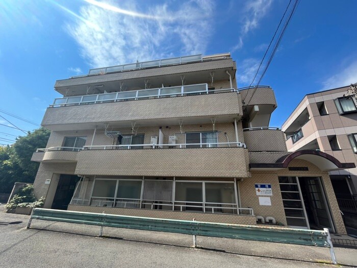 プリンス本町の物件外観写真