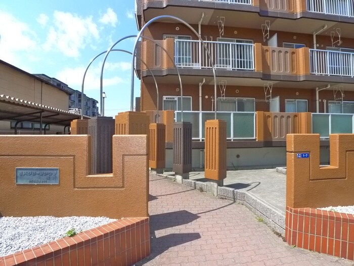 市川グリ－ンタウン磯貝の物件外観写真