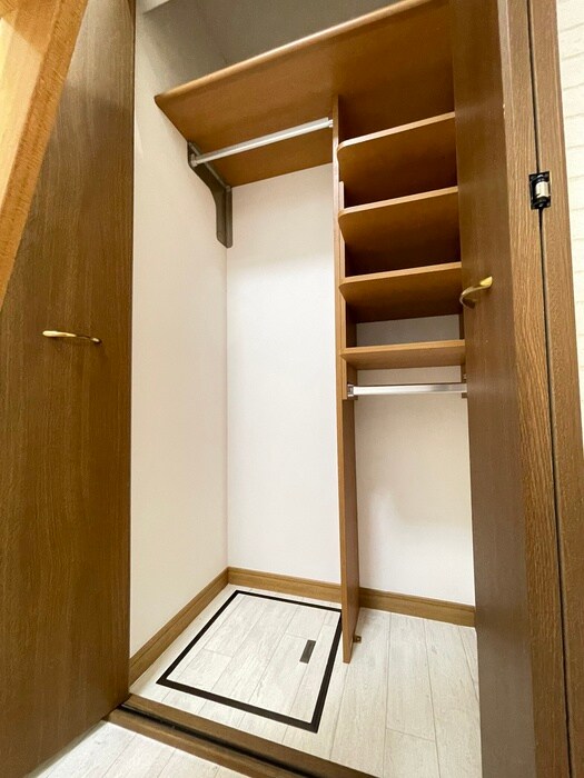 ラーククレールの物件内観写真