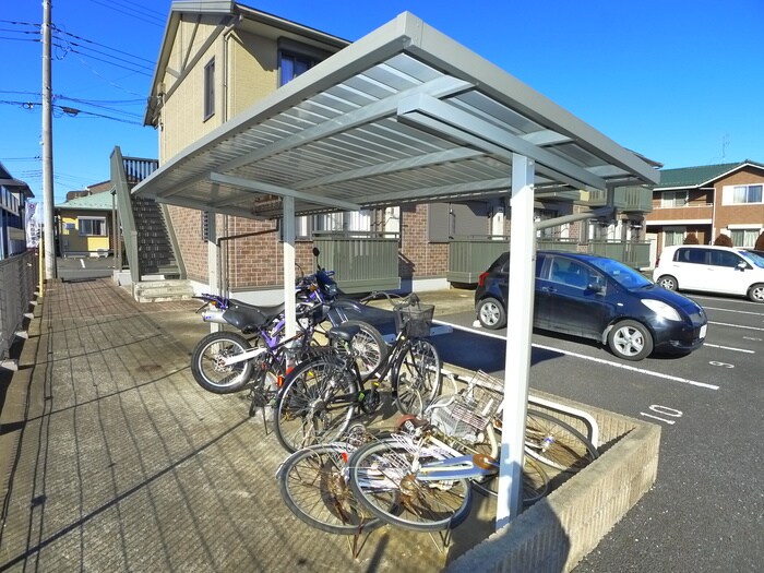 リヴェ－ルの物件外観写真