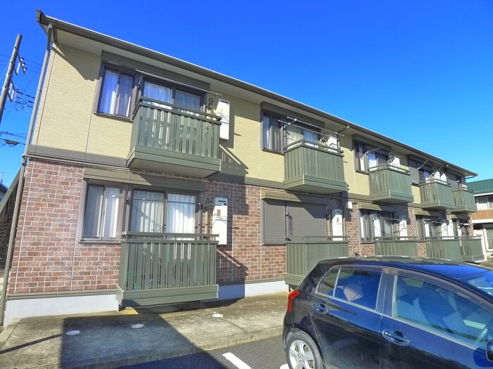 リヴェ－ルの物件外観写真