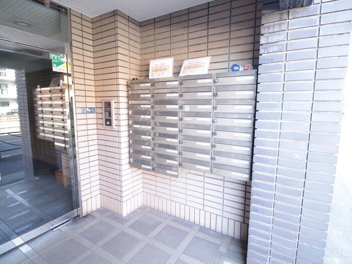 グリ－ンタウン向ヶ丘の物件外観写真