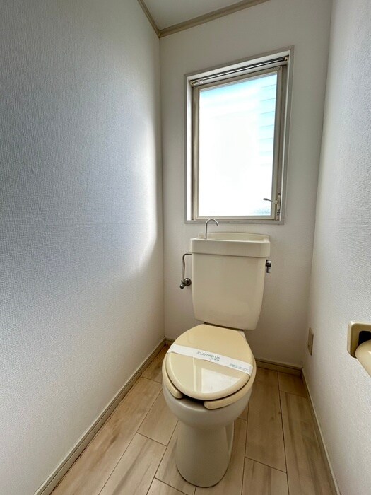 マリンコート浜須賀の物件内観写真