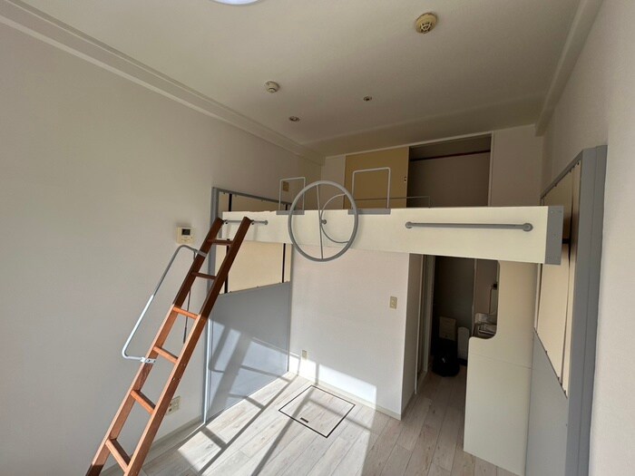 マリンコート浜須賀の物件内観写真