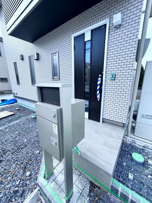 草加市金明町戸建の物件外観写真