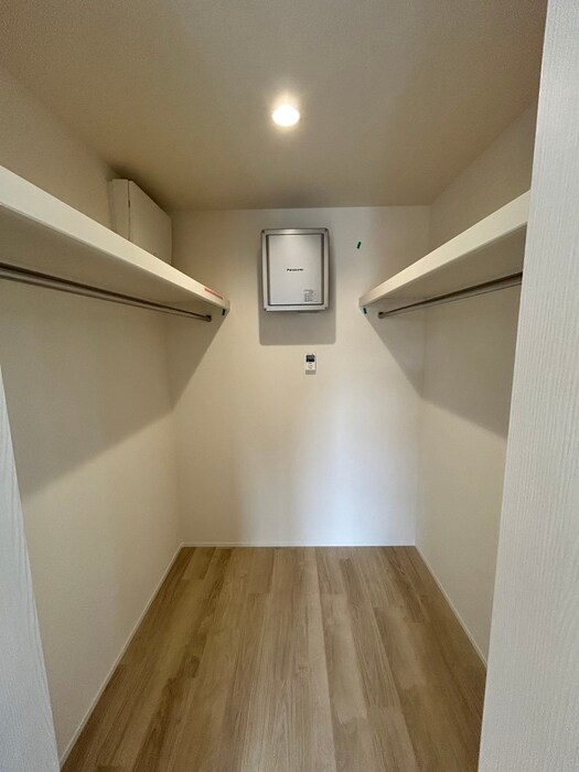 草加市金明町戸建の物件内観写真