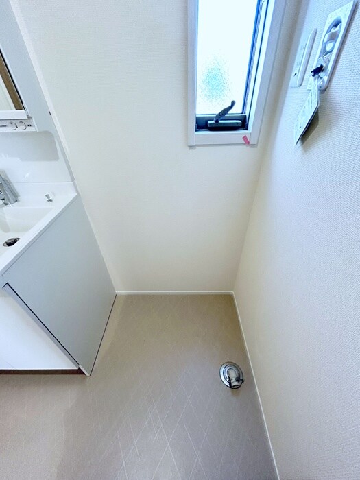 草加市金明町戸建の物件内観写真