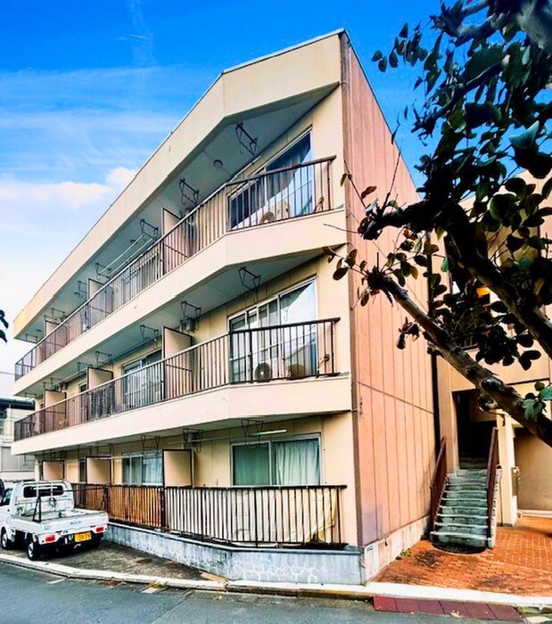 千鳥ハウスの物件外観写真