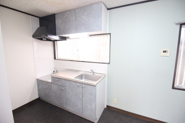 コ－ト・リヴェ－ルⅡの物件内観写真