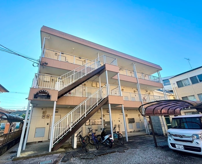 ジュネス井上の物件外観写真