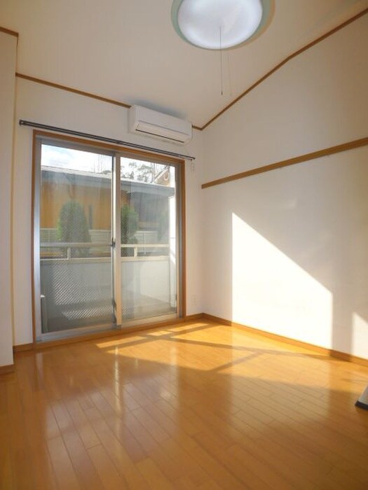 エステート新松戸２４の物件内観写真