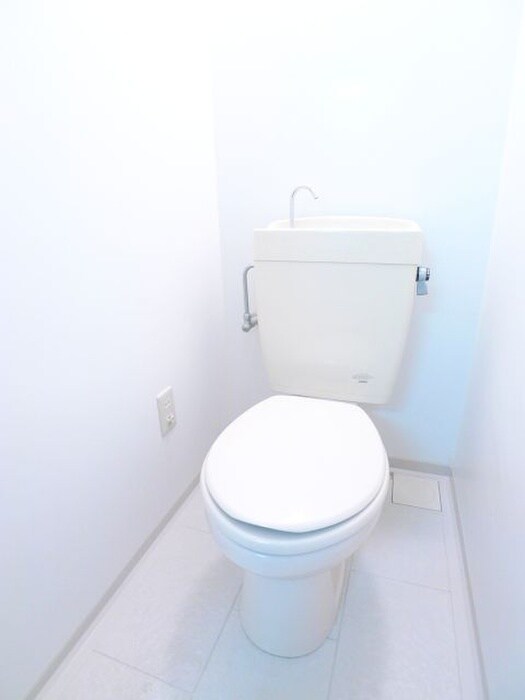 エステート新松戸２４の物件内観写真