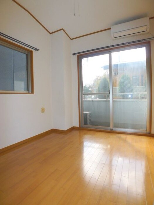 エステート新松戸２４の物件内観写真