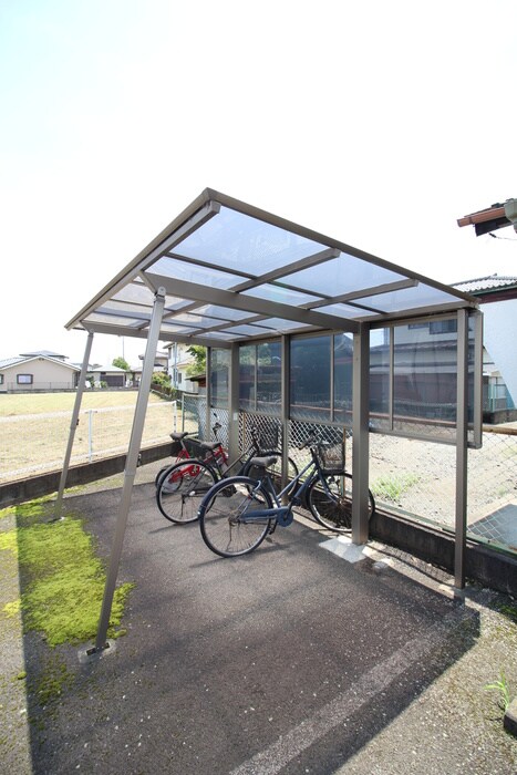 ア－バンライフBの物件外観写真