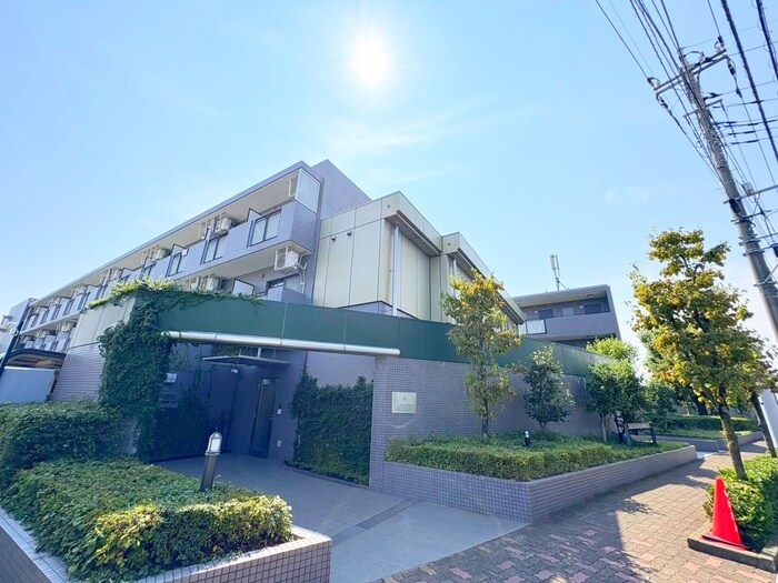 ロイヤルコート武蔵境の物件外観写真