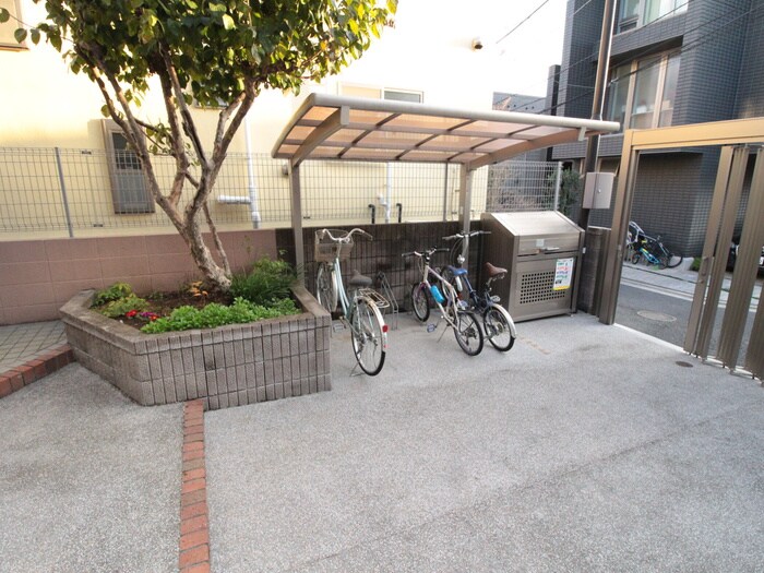 フミエ－ル北沢の物件外観写真