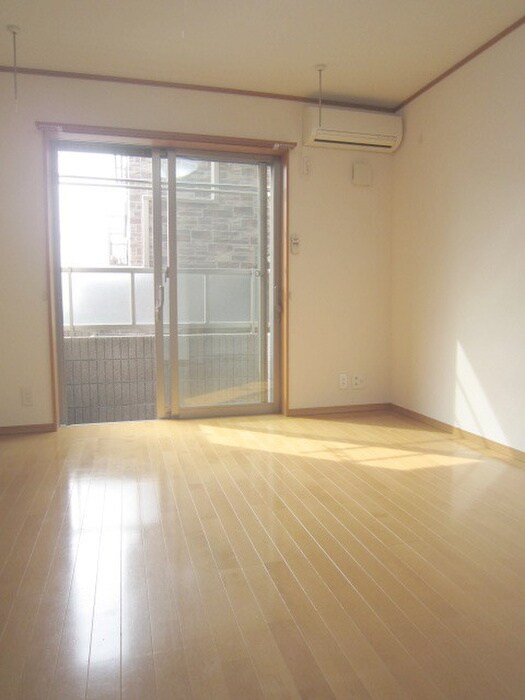 フミエ－ル北沢の物件内観写真