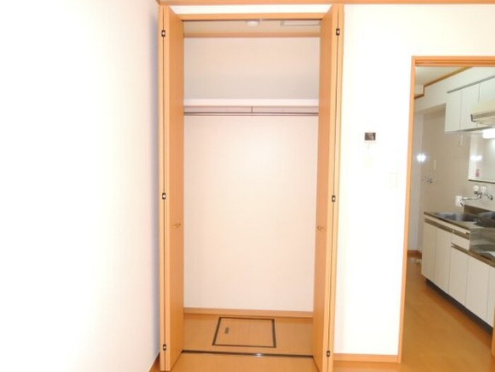 フミエ－ル北沢の物件内観写真