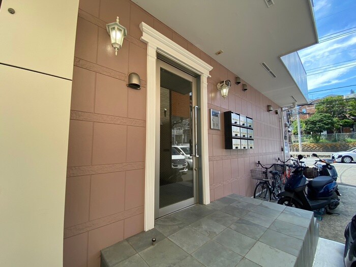 レジデンスさちが丘の物件外観写真