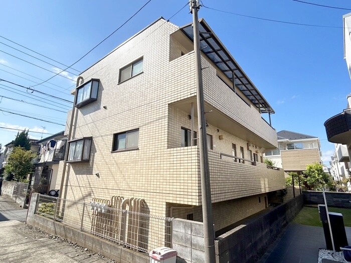 セレクト３の物件外観写真