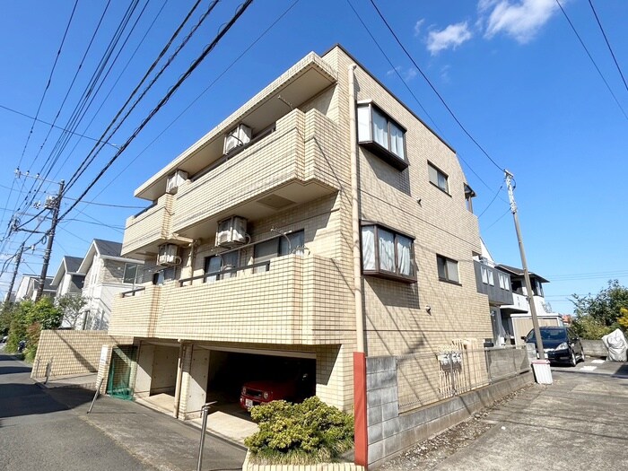 セレクト３の物件外観写真