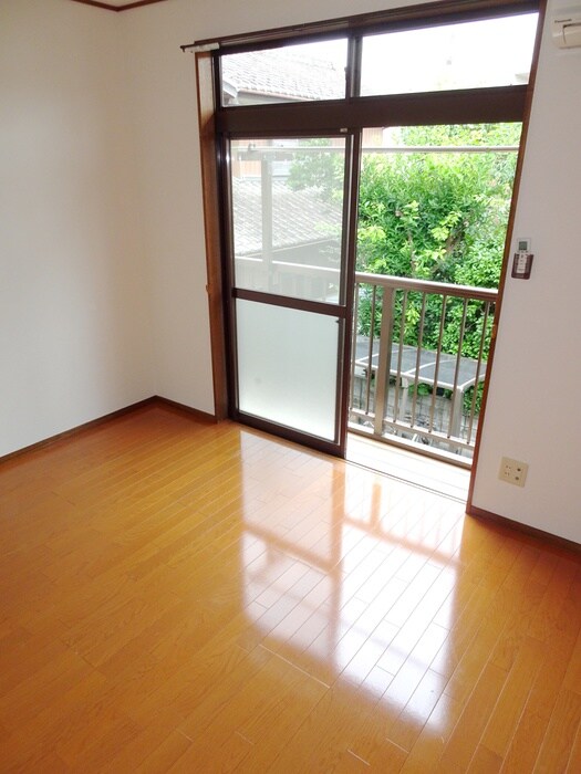 高坂第一コーポの物件内観写真