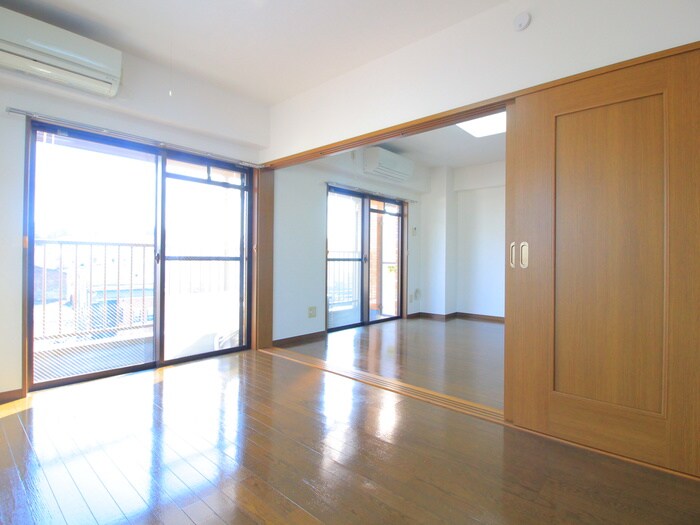 サザンパレスの物件内観写真