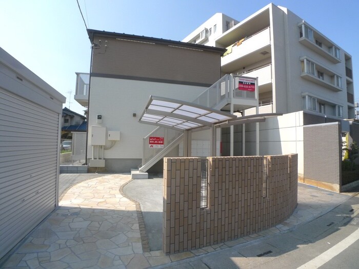 ステラ南鳩ヶ谷の物件外観写真