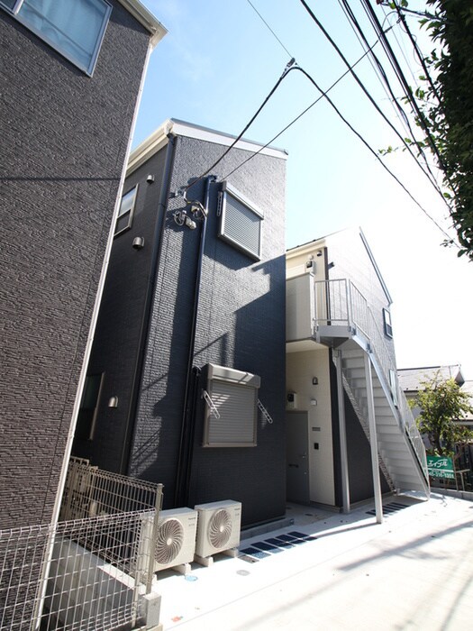 ベネデッタ横浜の物件外観写真