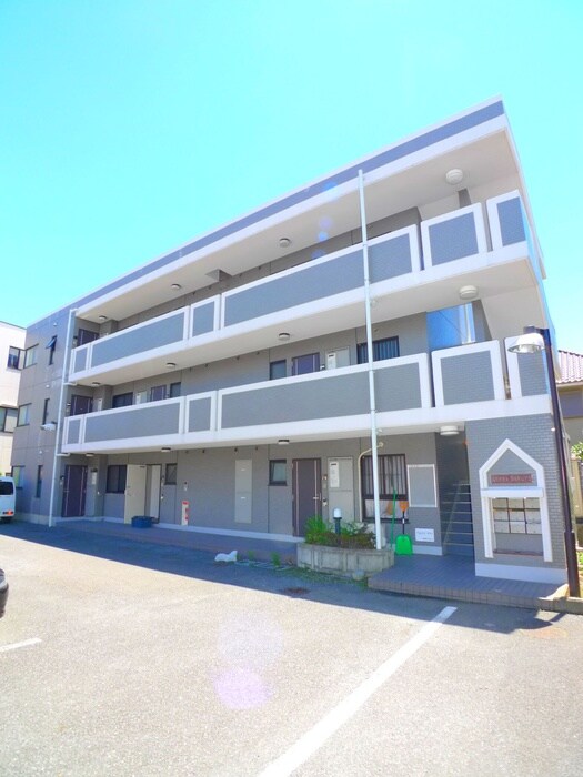 アネックスサクラの物件外観写真