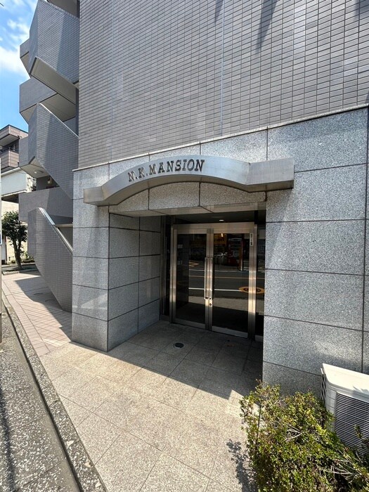 N.K. MANSIONの物件外観写真