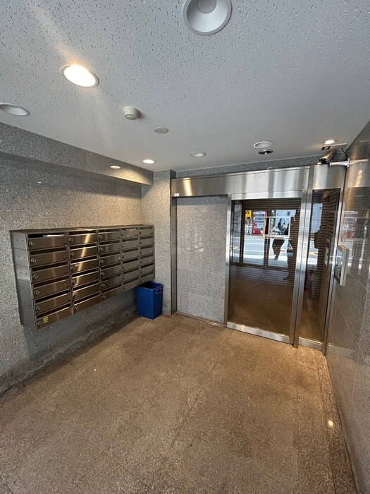 N.K. MANSIONの物件外観写真