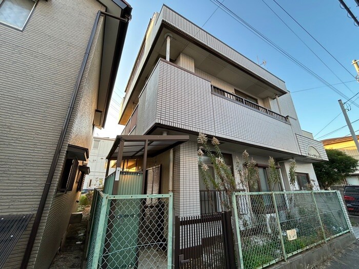 ラレーブ津田沼の物件外観写真