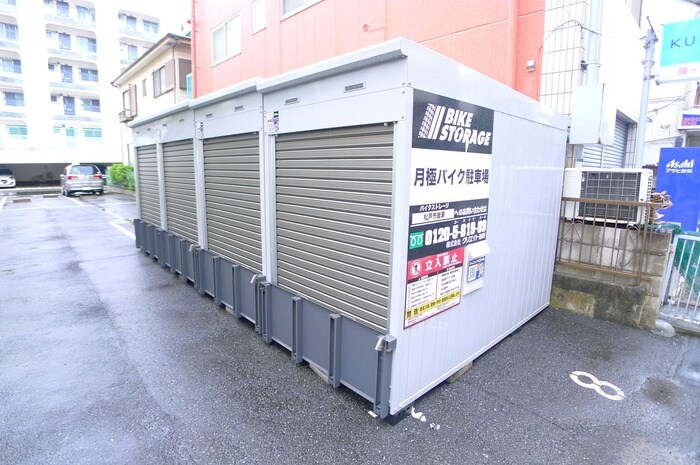 松戸JKマンションの物件外観写真