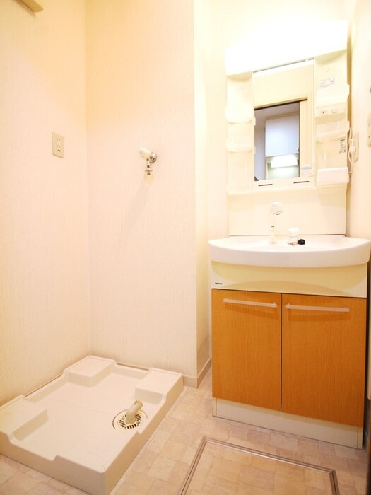 ハピネス松ヶ丘の物件内観写真