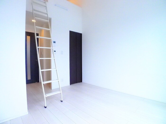 グランカスケードみのり台の物件内観写真