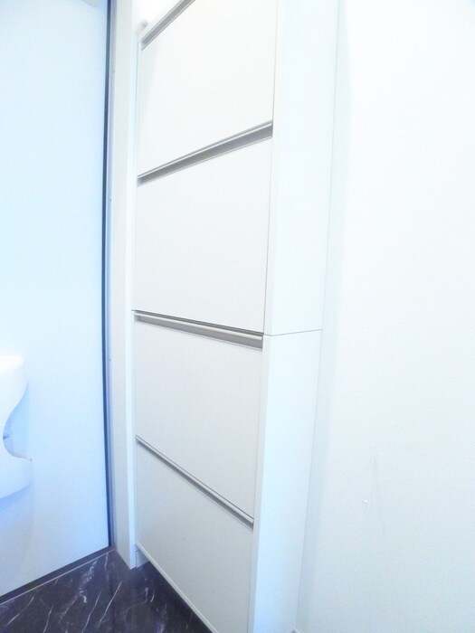 グランカスケードみのり台の物件内観写真