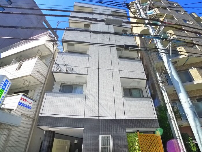 ルミナス梅島の物件外観写真