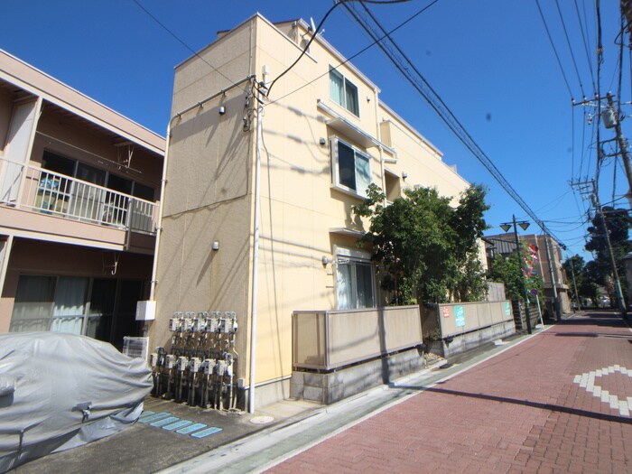 ル・シェルの物件外観写真