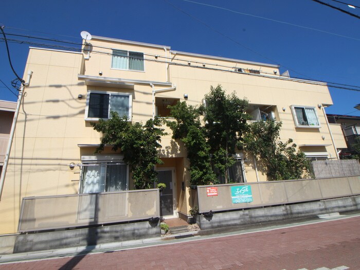 ル・シェルの物件外観写真