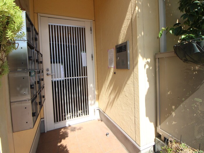 ル・シェルの物件外観写真