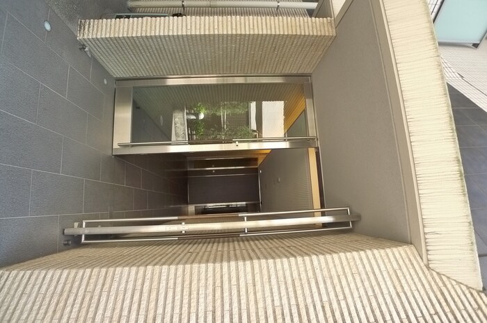 コンフォリア文京春日の物件外観写真