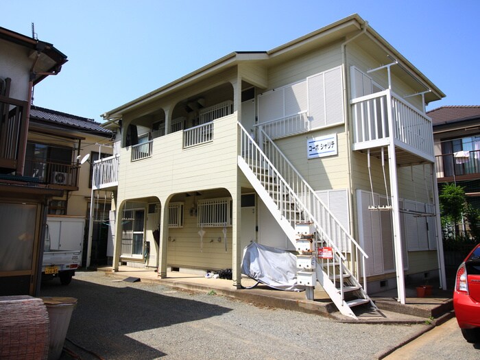 コーポシャリテの物件外観写真