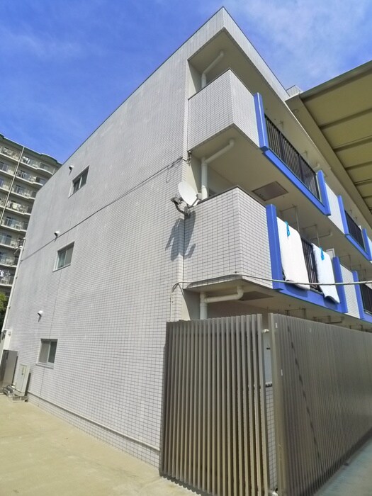 グランドール高橋の物件外観写真