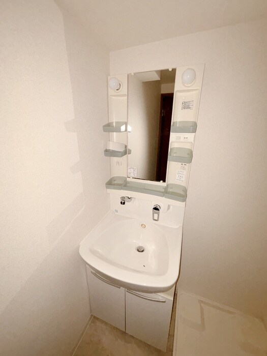 EIGHTY-EIGHT Hinoの物件内観写真