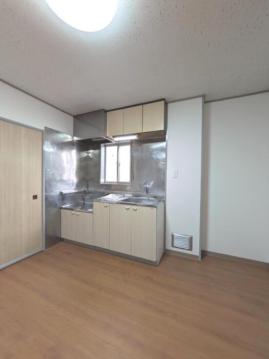 島田コーポの物件内観写真