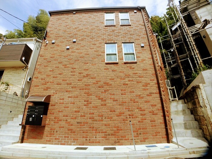 ベルヴィル壱番館の物件外観写真