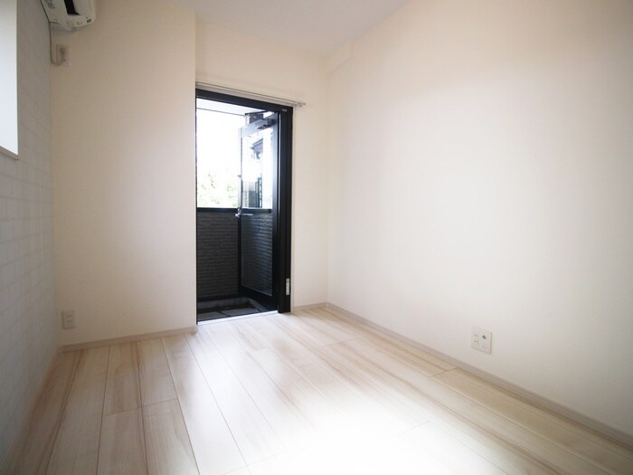 MELDIA足立4丁目の物件内観写真