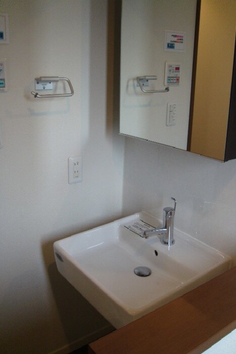 RESIDENCEIKEBUKURO-EASTの物件内観写真